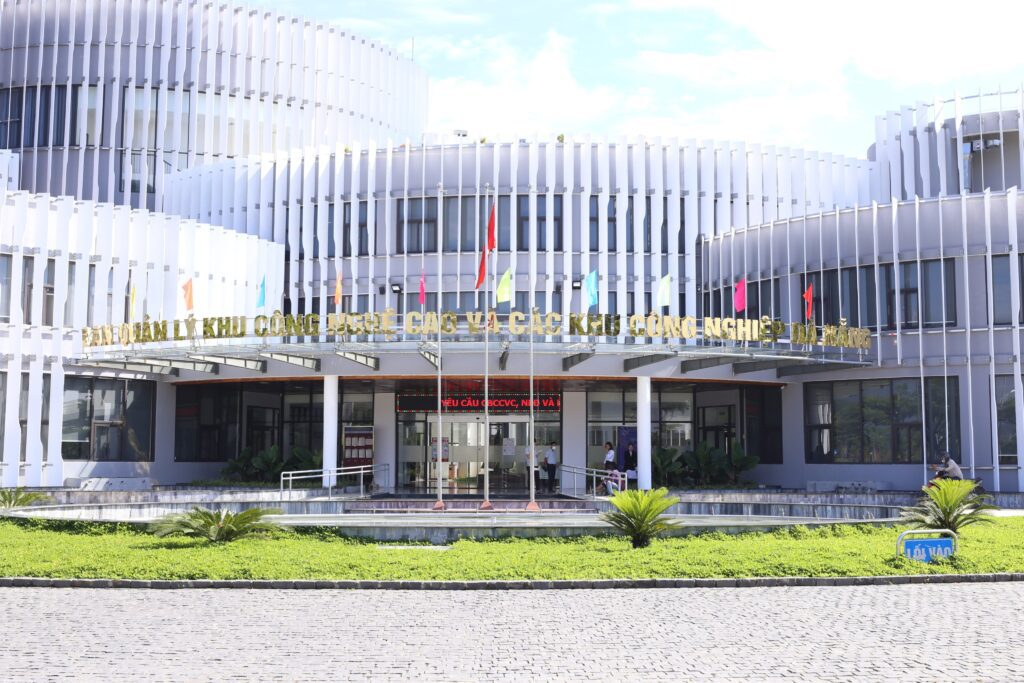 Toà nhà trụ sở quản lý KCNC Đà Nẵng